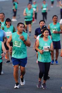 BIB: 12656, 50479
                            <button type="button" onclick="openModal(10521079)" class="btn btn-primary btn-sm float-right btn-popup" data-toggle="modal" data-target=".modal-high-quality">
                        <i class="fas fa-shopping-cart"></i> Add to Cart
                    </button>
                                            <button type="button" onclick="isThisMe(10521079, true)" class="btn btn-success btn-sm float-right btn-popup btn-isme hidden" data-toggle="tooltip" data-placement="bottom" title="นี่คือรูปของคุณใช่ไหม คลิกที่นี่เพื่อเอาเข้าอัลบั้ม">
                        <i class="fas fa-plus"></i> Add to album
                    </button>
                    <button type="button" onclick="isThisMe(10521079, false)" class="btn btn-warning btn-sm float-right btn-popup btn-isnotme hidden">
                        <i class="fas fa-ban"></i> Remove from album
                    </button>